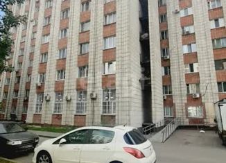 Продаю комнату, 18 м2, Казань, улица Маршала Чуйкова, 27, Ново-Савиновский район