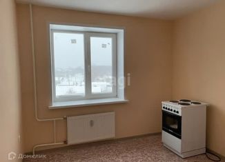 Продается 3-комнатная квартира, 61.6 м2, Новгородская область, Центральная улица, 4