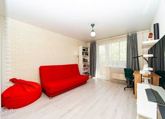 Продаю 1-ком. квартиру, 33.3 м2, Екатеринбург, Тбилисский бульвар, 11, Тбилисский бульвар