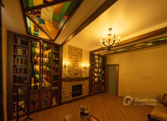 Продажа 5-комнатной квартиры, 200 м2, Челябинск, улица Братьев Кашириных, 12Б, Калининский район