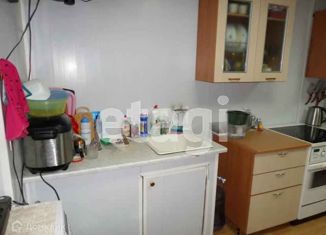 Продается 1-комнатная квартира, 10 м2, Сургут, проспект Мира, 31