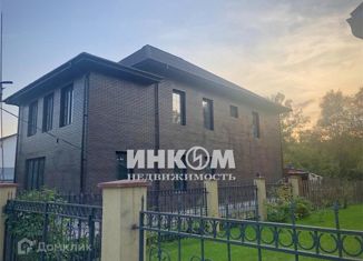 Продаю дом, 394.5 м2, деревня Ерёмино, коттеджный посёлок Ерёмино-2, 152