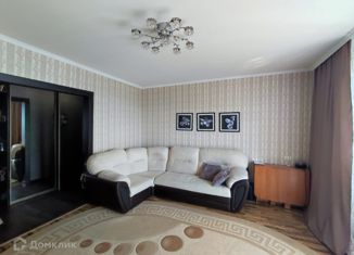 Продам 4-ком. квартиру, 79 м2, Киселёвск, Весенняя улица, 16