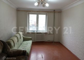 2-комнатная квартира на продажу, 55 м2, село Михайловское, улица Плиева, 2