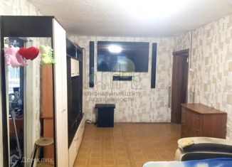 Продаю трехкомнатную квартиру, 56.4 м2, Шелехов, 1-й микрорайон, 3