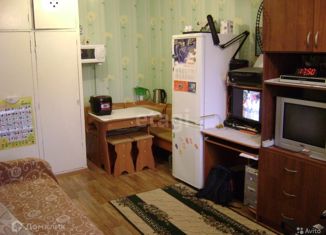 Продаю однокомнатную квартиру, 10 м2, Сургут, Набережный проспект, 14