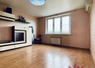 Продается 2-ком. квартира, 53 м2, Москва, Курганская улица, 10