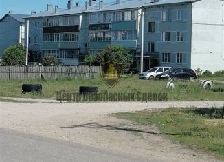 Продажа двухкомнатной квартиры, 50 м2, село Аладьино, Полевая улица, 10