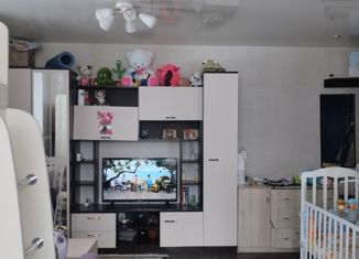 Продается 1-ком. квартира, 31 м2, Полевской, Коммунистическая улица, 9