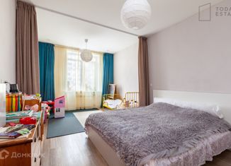 Продам 2-комнатную квартиру, 56.3 м2, Москва, улица Вучетича, 24, улица Вучетича