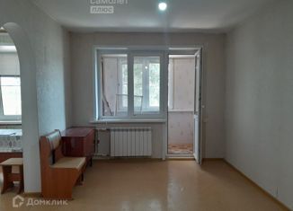 Продается 1-комнатная квартира, 31 м2, Астраханская область, улица Михаила Луконина, 12к2