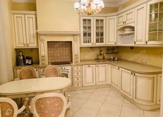 Сдам 3-комнатную квартиру, 90 м2, Санкт-Петербург, Петрозаводская улица, 13, Петрозаводская улица