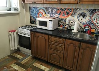 Сдаю в аренду однокомнатную квартиру, 32 м2, Санкт-Петербург, улица Костюшко, 74