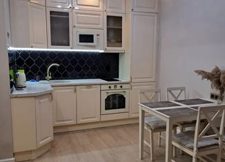 Продается двухкомнатная квартира, 62 м2, Краснодар, улица Симиренко, 71к1, улица Симиренко