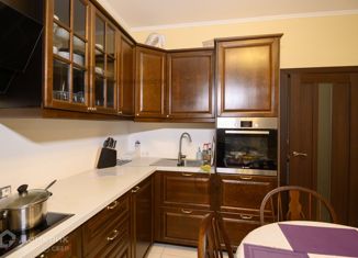 Продам 2-комнатную квартиру, 65.8 м2, Санкт-Петербург, проспект Медиков, 10к5, проспект Медиков