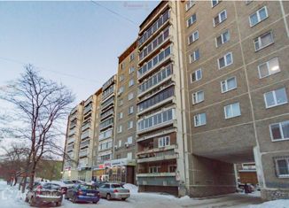 Продам 3-комнатную квартиру, 63 м2, Екатеринбург, улица Ильича, 28, улица Ильича