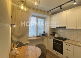 Продажа 3-ком. квартиры, 51 м2, Октябрьский, улица Островского, 39