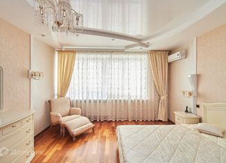 Продам 3-ком. квартиру, 123.8 м2, Тюменская область, улица Герцена, 55