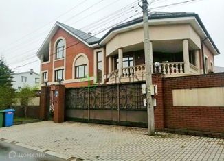 Продам дом, 650 м2, посёлок Вёшки