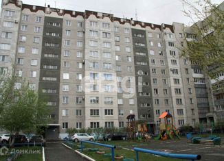 Продается 1-комнатная квартира, 33 м2, Курганская область, улица Куйбышева, 70Б