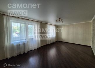 Продается трехкомнатная квартира, 90 м2, Ставропольский край, улица 50 лет ВЛКСМ, 75