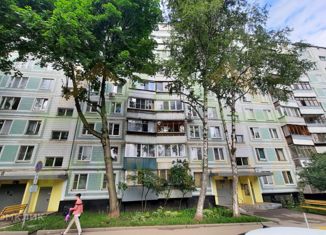 Продаю 3-ком. квартиру, 50 м2, Москва, улица Генерала Белова, 19к1, метро Домодедовская