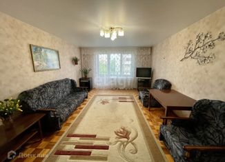 Продается 3-ком. квартира, 80.1 м2, Ейск, Красная улица, 66/5