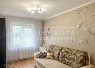 Продам 1-ком. квартиру, 31 м2, Кемерово, Комсомольский проспект, 63