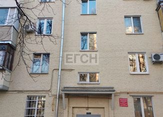 Продаю 3-комнатную квартиру, 74 м2, Москва, улица Короленко, 1к1, улица Короленко