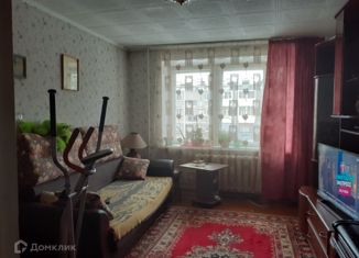 Сдам в аренду однокомнатную квартиру, 35 м2, Свердловская область, Волчанский переулок, 8