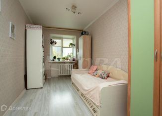 Продажа 2-ком. квартиры, 42.7 м2, Тюмень, Мельзаводская улица, 54