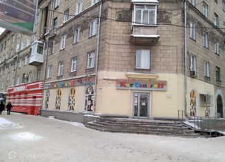 Продам 2-ком. квартиру, 77.8 м2, Новосибирск, улица Титова, 13, метро Студенческая