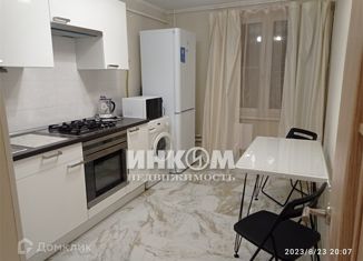 1-комнатная квартира в аренду, 38 м2, Москва, улица Подольских Курсантов, 2к1, метро Пражская