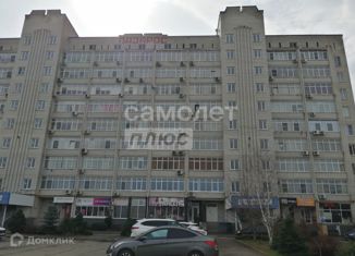 Продаю 4-ком. квартиру, 113 м2, Адыгея, Пионерская улица, 377