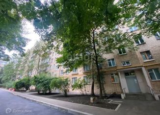 Продаю 3-комнатную квартиру, 56 м2, Москва, улица Панфёрова, 11, Гагаринский район