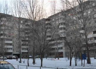 Продажа 2-комнатной квартиры, 47 м2, Екатеринбург, улица Крестинского, 31, улица Крестинского