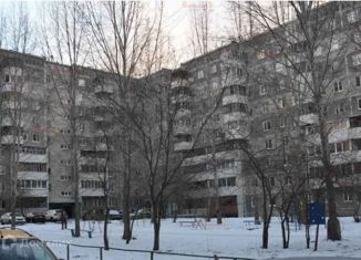 Продажа 2-комнатной квартиры, 47 м2, Екатеринбург, улица Крестинского, 31, метро Ботаническая