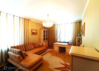 Двухкомнатная квартира на продажу, 80 м2, Челябинск, улица Сони Кривой, 32
