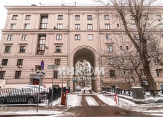 Продам 3-ком. квартиру, 85.5 м2, Москва, улица Спиридоновка, 22/2, метро Баррикадная