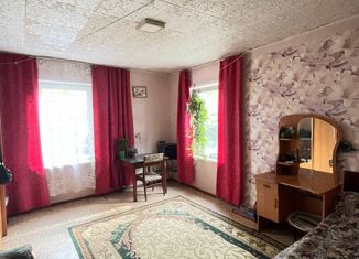 Продаю 3-ком. квартиру, 56 м2, Хакасия, улица Гагарина, 6