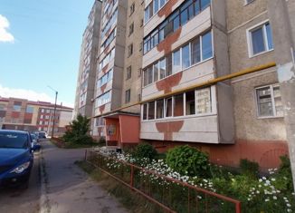 Продается трехкомнатная квартира, 72 м2, Йошкар-Ола, улица Петрова, 22А