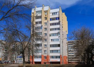 3-комнатная квартира на продажу, 107 м2, Орёл, Новосильская улица, 8