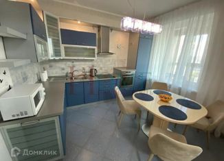 Сдается 2-ком. квартира, 80 м2, Новосибирск, Ядринцевская улица, 18, Ядринцевская улица