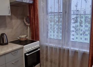 Комната в аренду, 55 м2, Москва, улица Маршала Катукова, 17к2, район Строгино