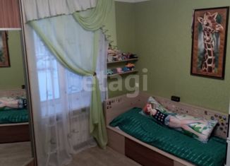 Продаю 2-комнатную квартиру, 59.6 м2, Екатеринбург, улица 40-летия Октября, 23