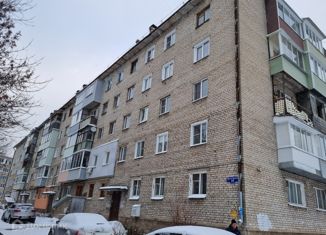 Четырехкомнатная квартира на продажу, 61.4 м2, Муром, Пролетарская улица, 35