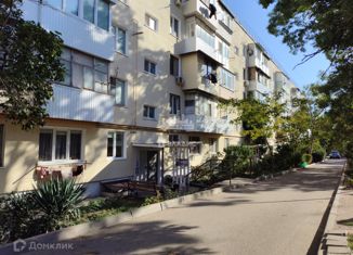 Продаю 3-комнатную квартиру, 62 м2, Керчь, Всесоюзная улица, 1