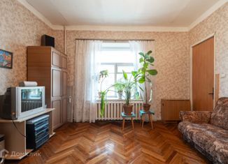 Продаю четырехкомнатную квартиру, 101 м2, Санкт-Петербург, Бронницкая улица, 21