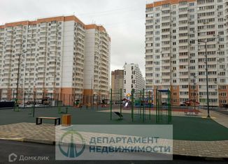 Продажа двухкомнатной квартиры, 54.3 м2, Краснодар, улица Снесарёва, 10к1, ЖК 7 Вершин