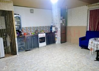 Продам 4-комнатную квартиру, 88 м2, Батайск, улица Мира, 152